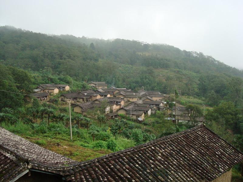  p>那邦村隶属云南省德宏州盈江县那邦镇,地处那邦镇东边,距镇政府