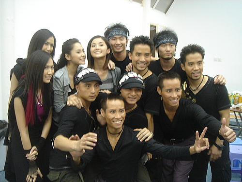  p>《双子神偷》是一部香港动作喜剧电影,由 a href="#" data-lemmaid