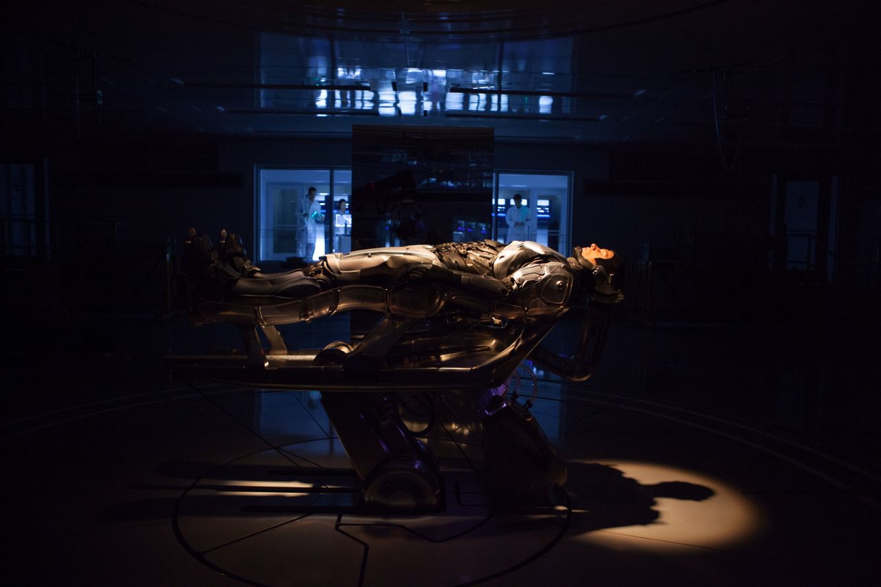  p>《机械战警》是 a href="#" data-lemmaid="13845062">何塞·帕迪