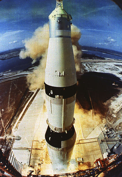 id="gnvh686vrd">土星5号运载火箭 i>(英文:saturn v) /i>,译农神五号
