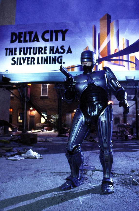  p>《机械战警》是由 a href="#" data-lemmaid="10329771">保罗·范