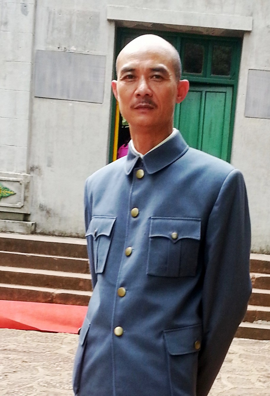  p>辜德超,1967年7月6日出生,中国内地男演员,导演,蒋介石特型演员.