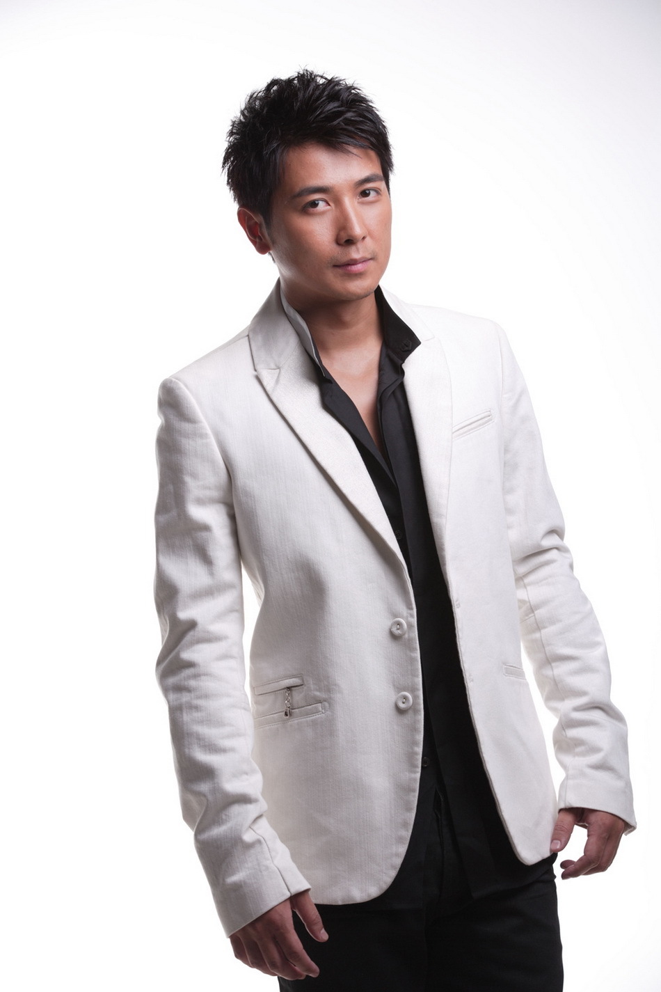  p>保剑锋(jeff bao),1975年11月3日出生于上海市, span class="ref"