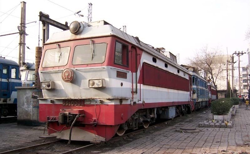  p> b>韶山5型电力机车 /b>(ss5),是 a target="_blank" href="/item