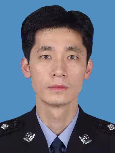  p data-id="t2m8qv1j9y5l">罗飞虎,男,汉族,1972年5月生,湖南攸县人