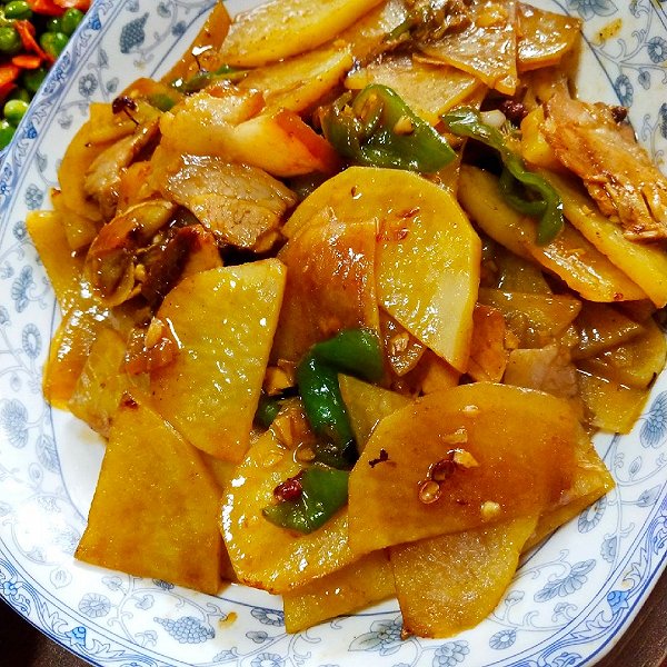 土豆炒猪肉