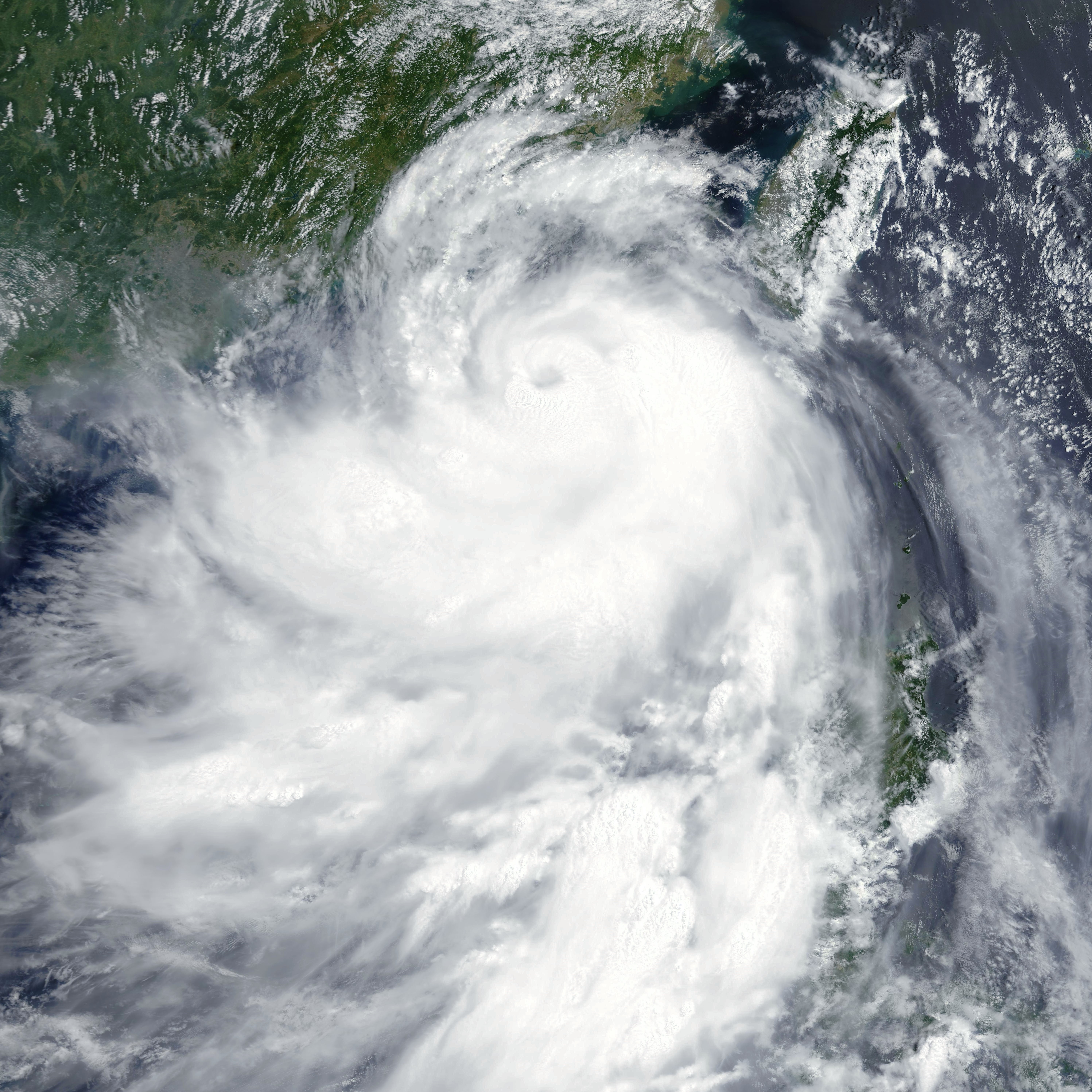 isang)是 a target="_blank" href="/item/2009年太平洋台风季