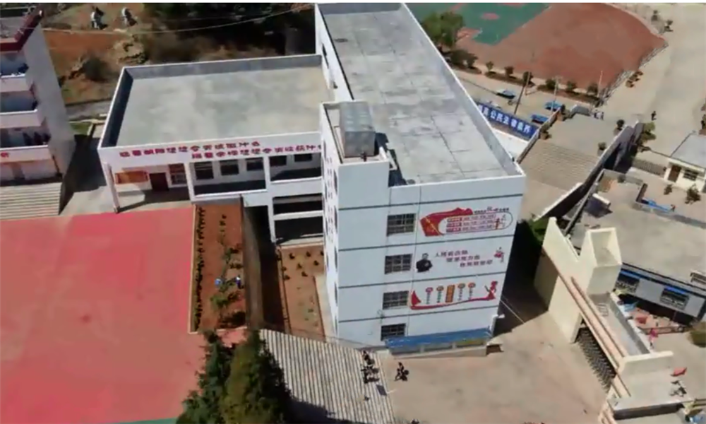 威宁县哲觉中学