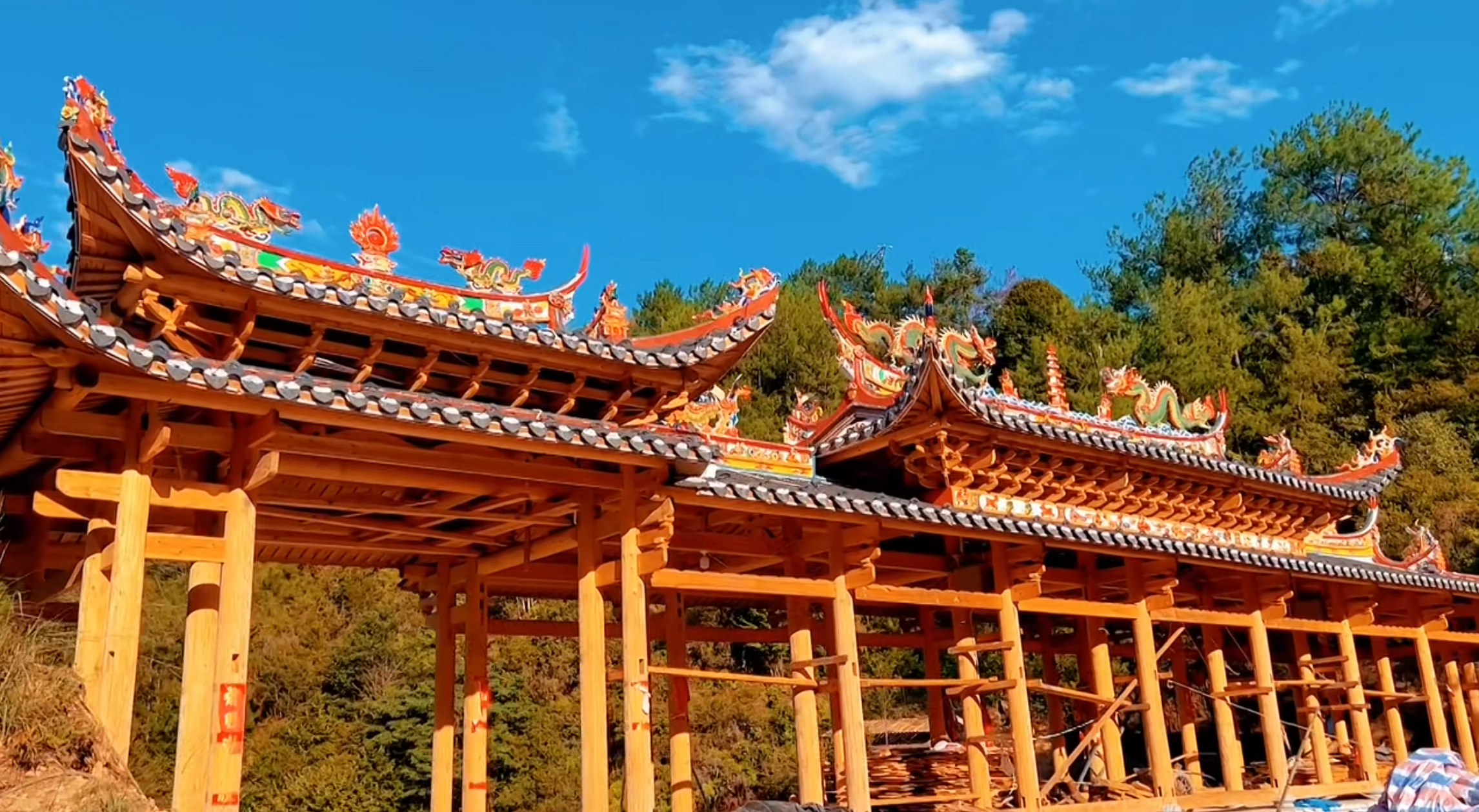  p> b>福建省三明市大田县上京镇上平村 /b>,又号恒山村,位于上京村