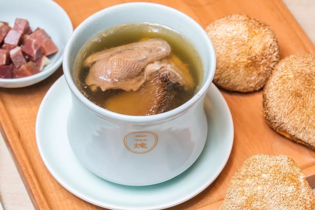 猴头菇炖鸡肉煲