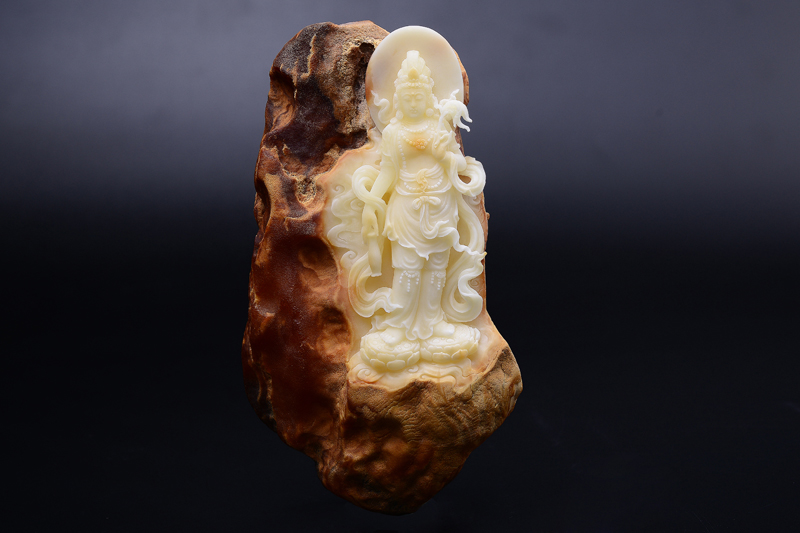 溆浦人 /p> p>中国工艺美术协会高级会员 /p> p>中国玉雕艺术大师 sup