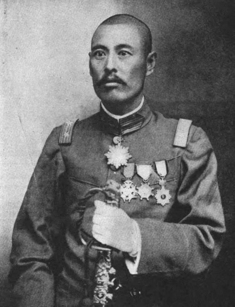 uki4">曹锟(1862年12月12日-1938年5月17日),字仲珊,晚年自号乐寿老人