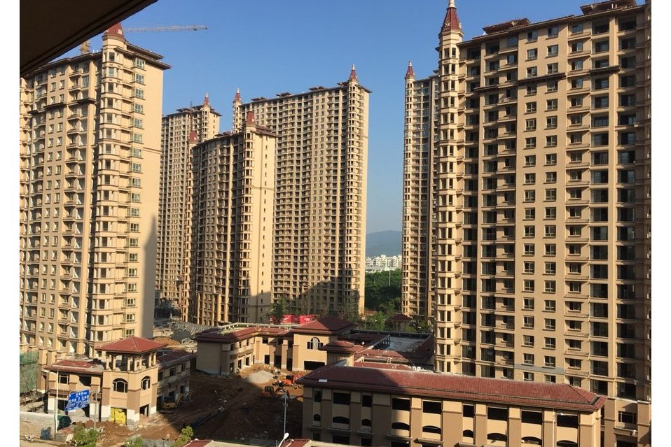  p>中南世纪雅苑位于南京市栖霞麒麟镇,由 a target="_blank" href="