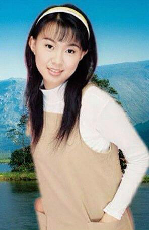 含笑飞天歌曲原唱(含笑飞天歌曲原唱完整版下载)