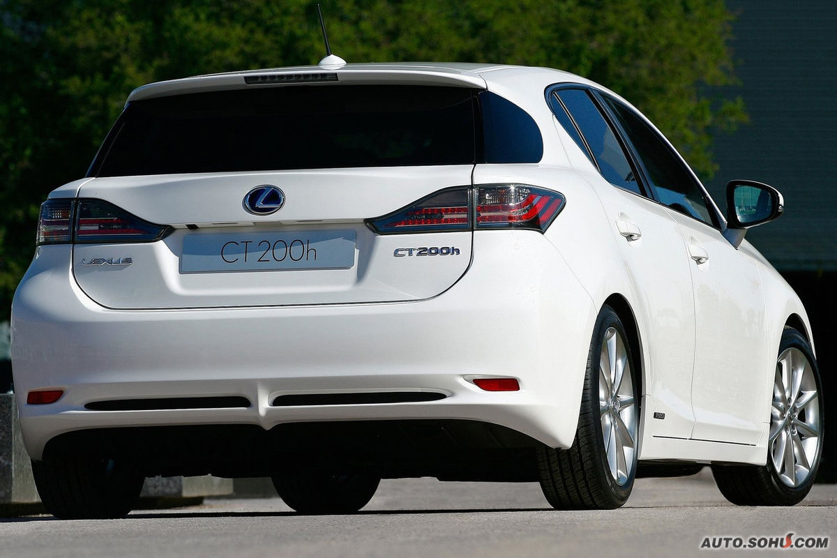 雷克萨斯200h