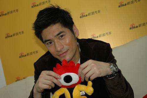 张亮,1978年11月18日出生于江苏省苏州市