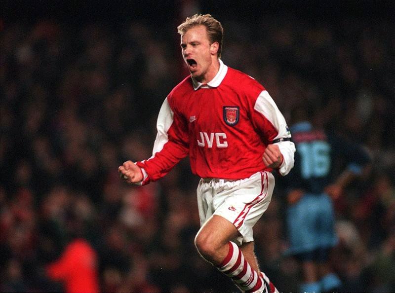  p data-id="go0f8r4rxt">丹尼斯·博格坎普(dennis bergkamp),全名