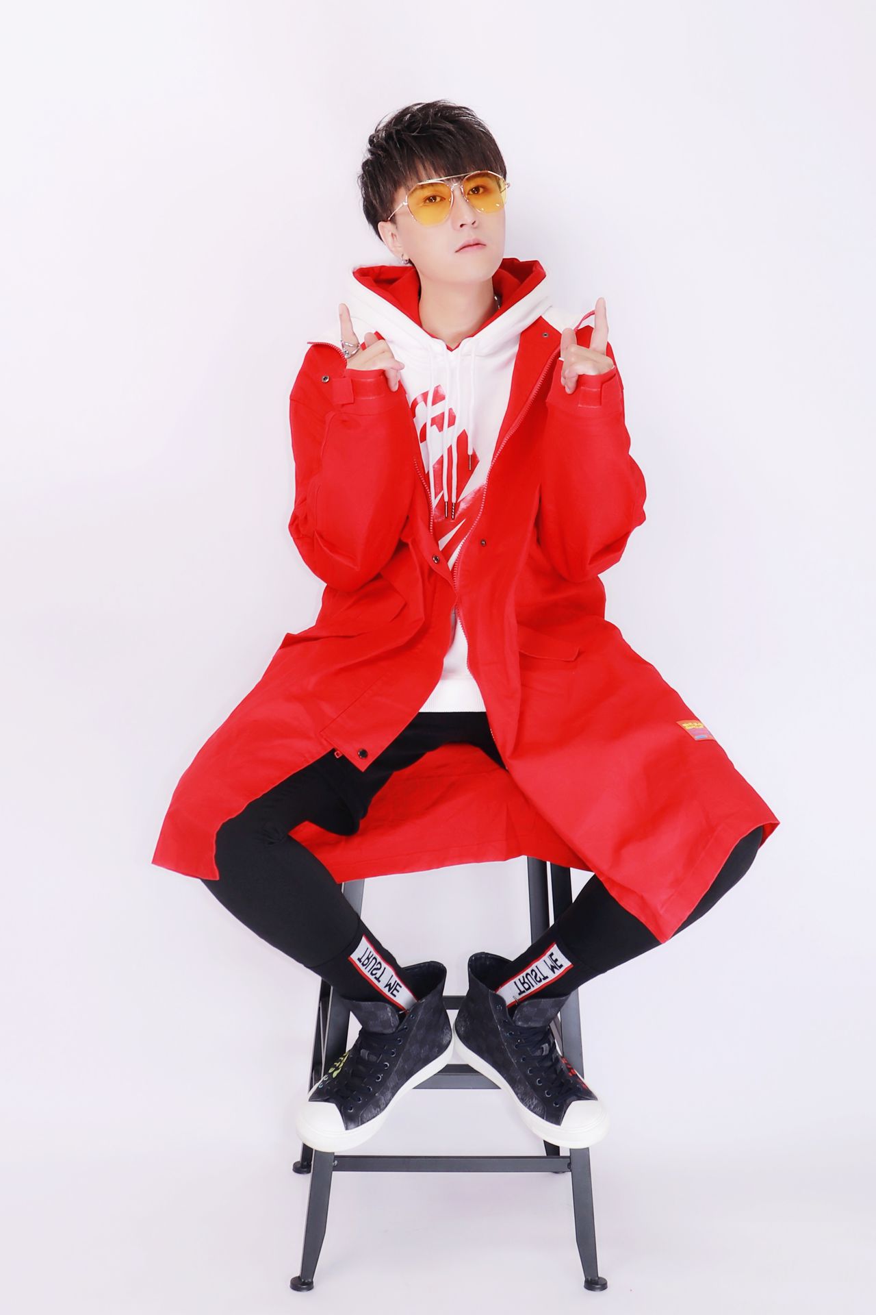 "gnbrc7hm8g">杨博然,2月17日出生于黑龙江省哈尔滨市,中国内地男歌手