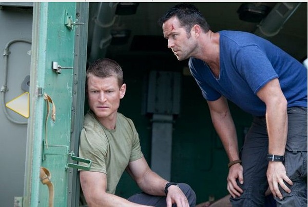  p data-id="gnwlfe9sl0">苏利文·斯坦普莱顿 i>(sullivan stapleton