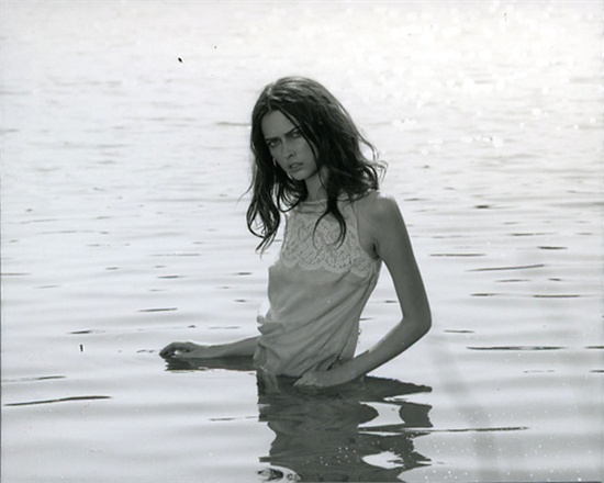 瓦德(ann ward),美国模特,为《 a target="_blank" href="/item/全美