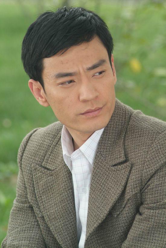  p>李光洁,1981年4月23日出生于河南省平顶山市,中国内地男演员,导演.