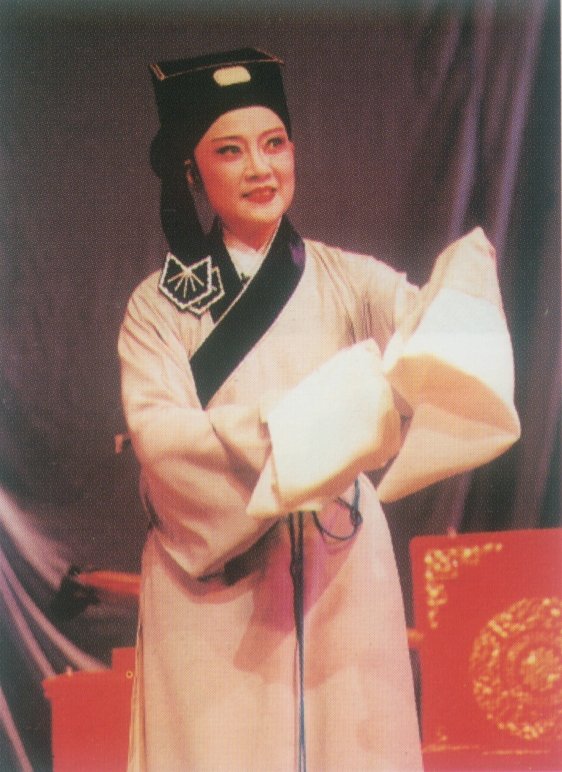 73abq1">沈于兰,中国浙江平湖人,职业演员,一级演员,毕业于上海越剧院