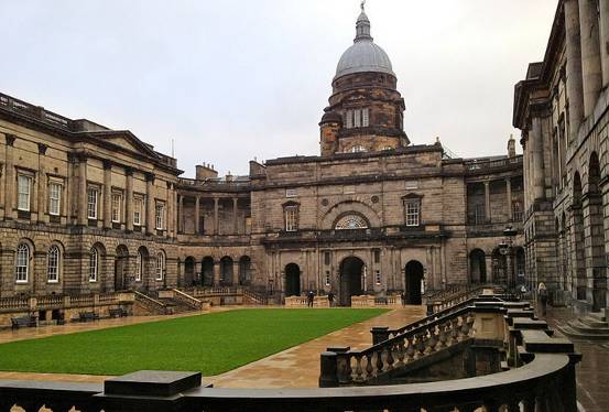  p data-id="ugcpnmawxvhm">卡迪夫大学(威尔士语:prifysgol caerdydd
