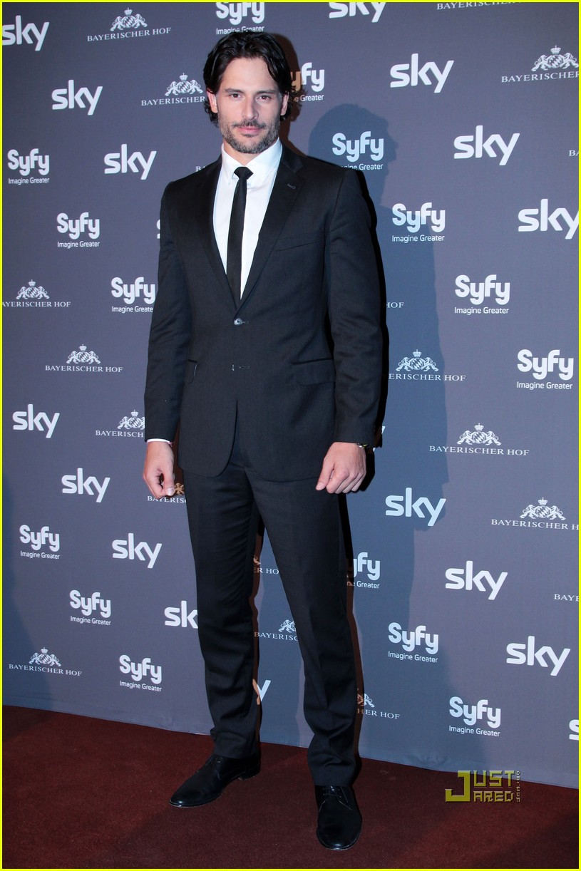  p>乔·曼根尼罗(joe manganiello),1976年12月28日出生于美国宾夕法