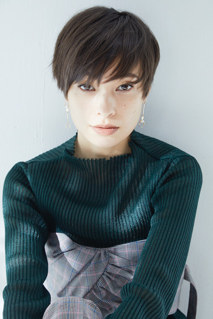  p>太田莉菜 ( rina ohta ) ,1988年1月11日出生于日本千叶县,演员