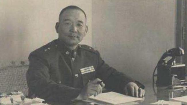 会打仗的胡琏娶姐妹花为妻，官居上将临终却悲叹：土木不及一粟！_百科TA说