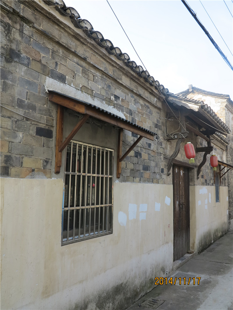 唐朝银民居