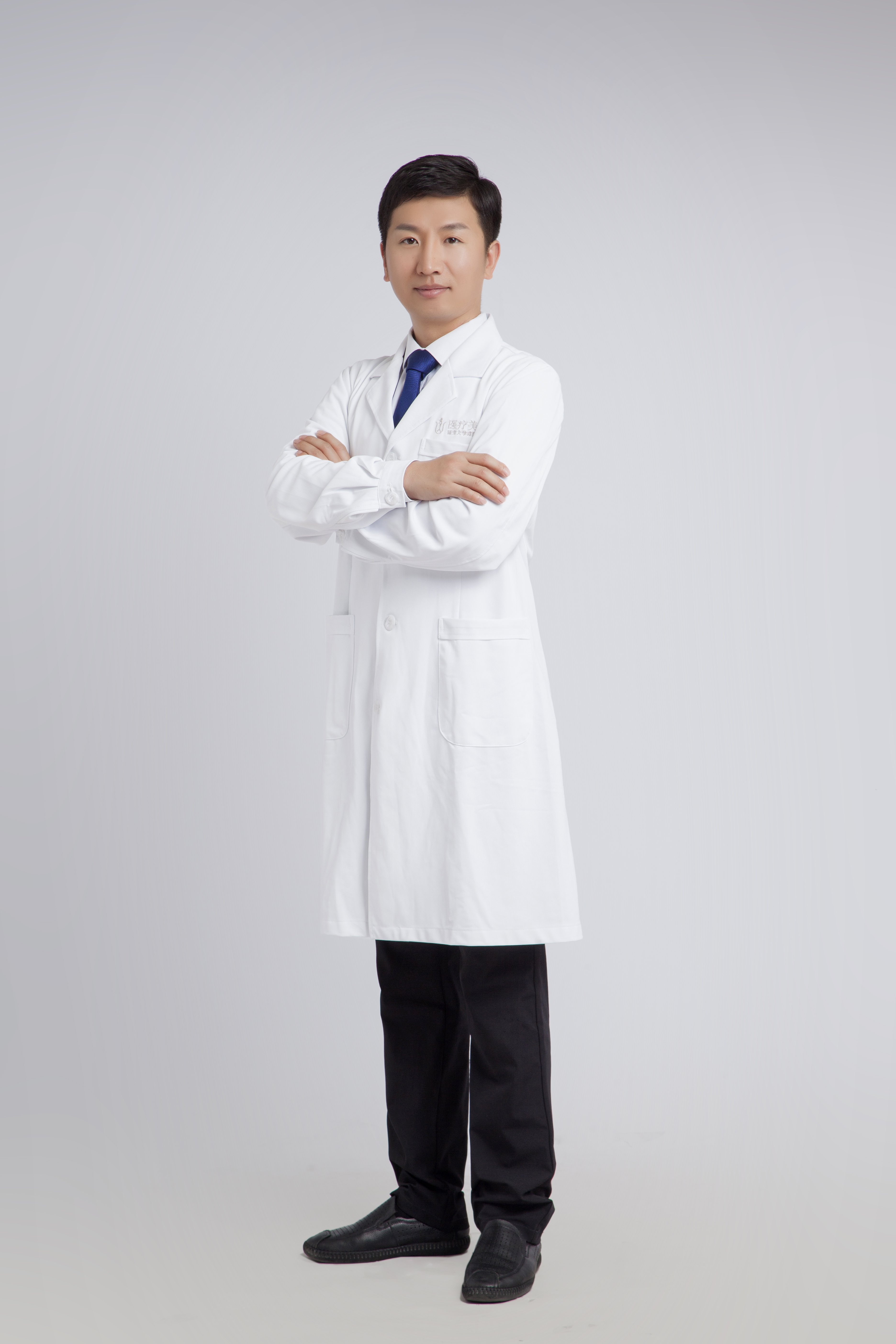 lemmaid="18838094">延安大学咸阳医院医生