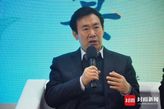 茅奖得主张炜首次创作长篇非虚构《我的原野盛宴》书写一部个人心灵史_百科TA说