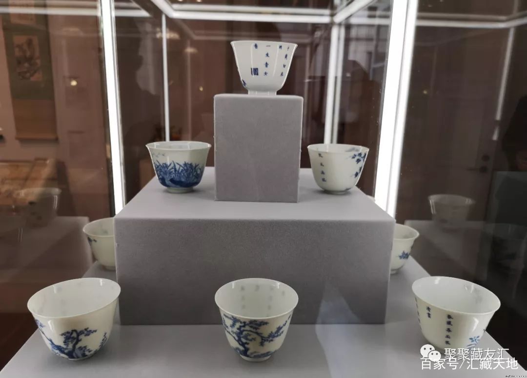 清康熙 【大清康熙年製】在銘 康熙十二花神詩文杯一対(C-63) 清康熙 【大清康熙年製】在銘 康熙十二花神詩文杯