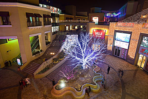  p>solana蓝色港湾,即solana蓝色港湾国际商区,位于北京市朝阳区朝阳