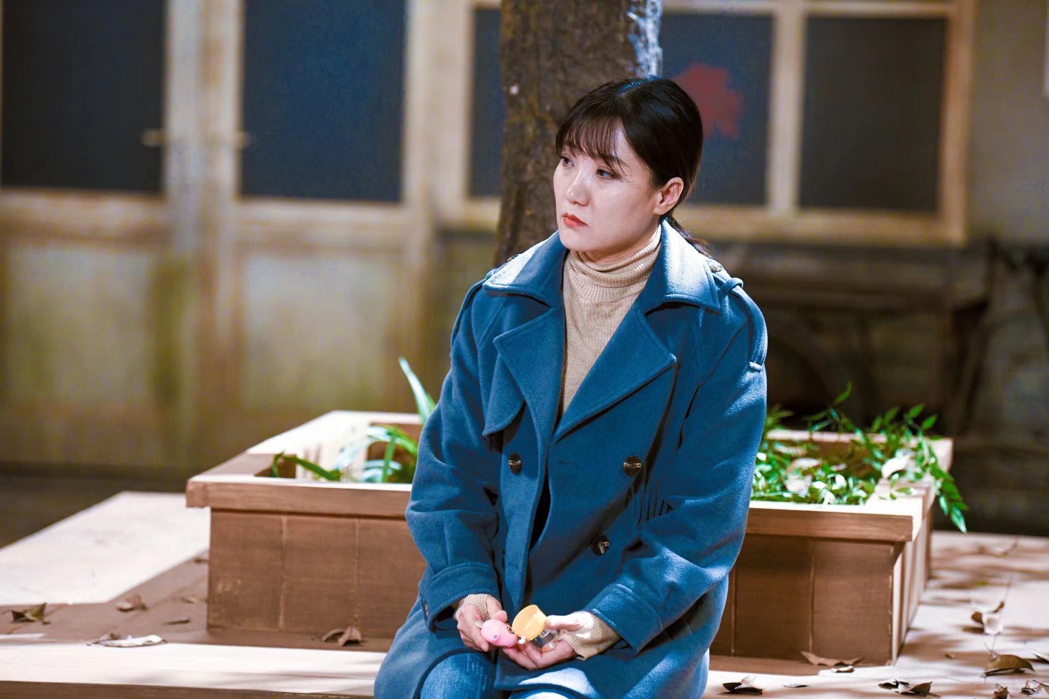  p data-id="gnaq7jg8vz">王蔷,中国内地女演员,毕业于上海戏剧学院 