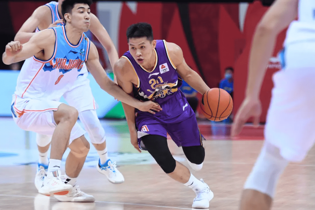 data-id="gnbr7pjt65">李瑞(li rui),1997年5月28日出生,中国篮球运动