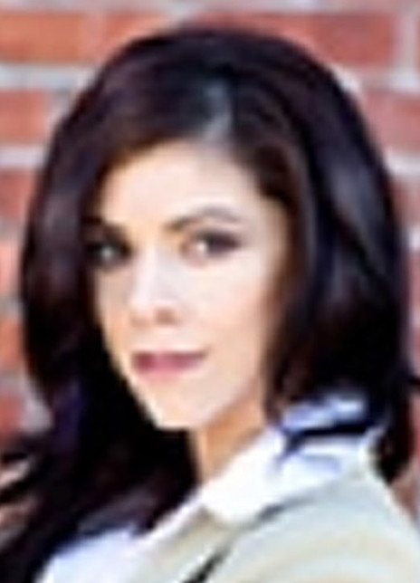 cummins,演员,2010年参演电影《墓地邂逅》