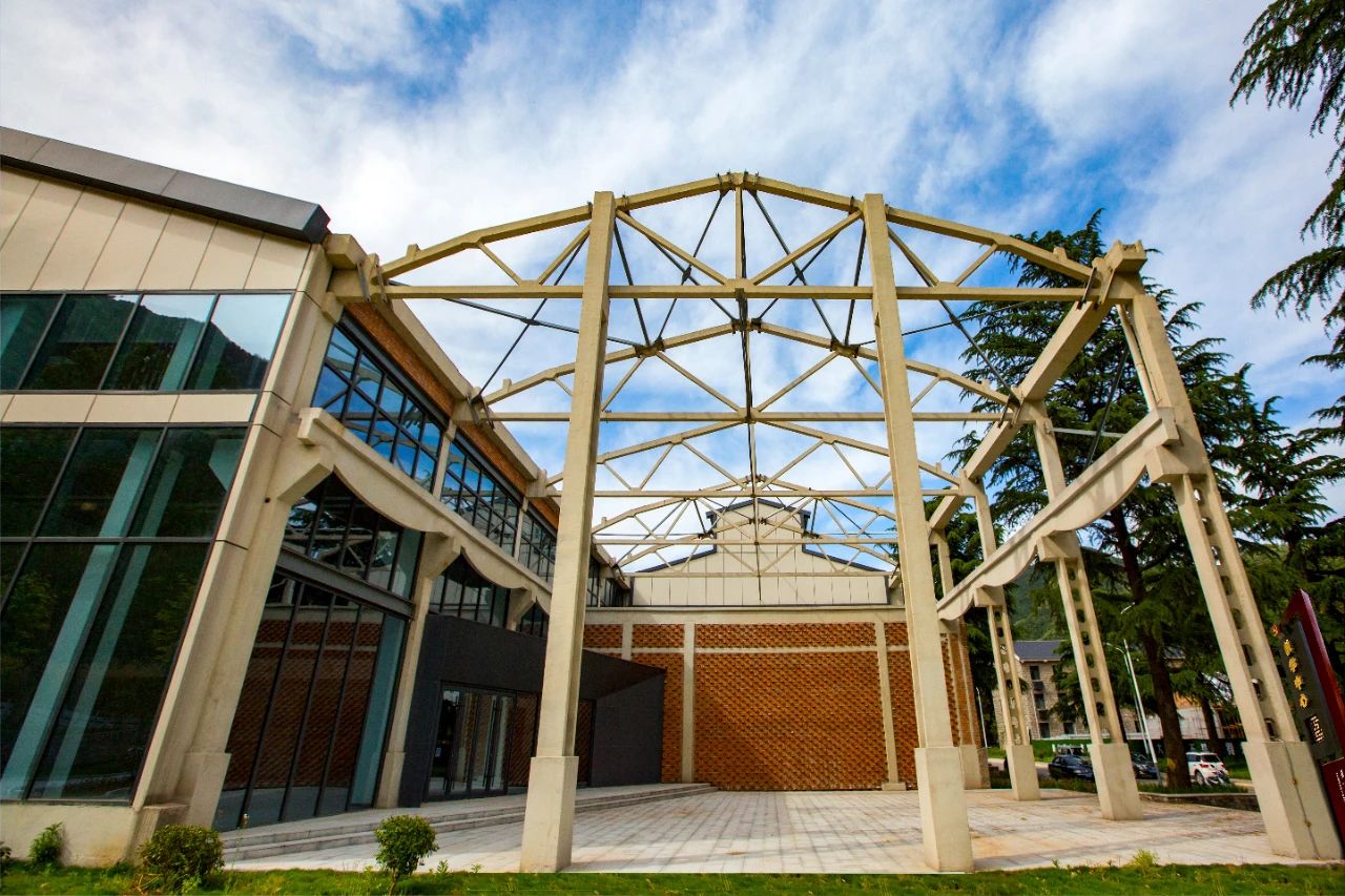 愚公移山干部学院