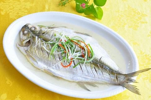 清蒸青鱼