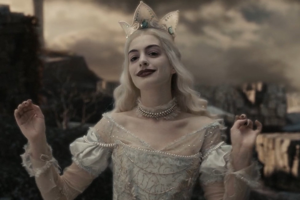  p data-id="gnt8t40dti">白皇后又称白棋女王,是 a target="_blank"