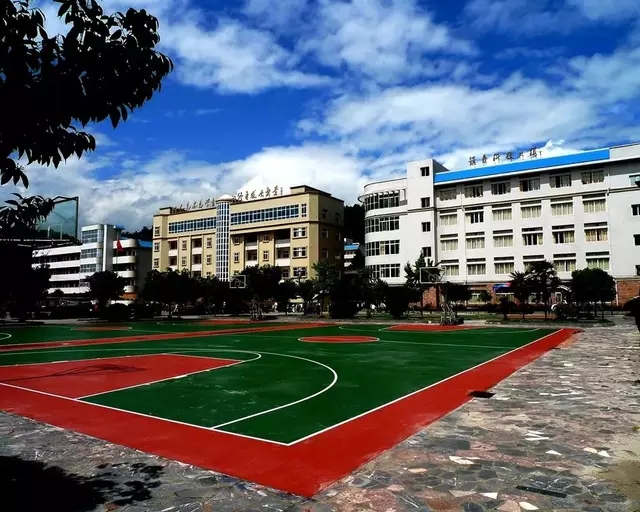 灌阳县高级中学