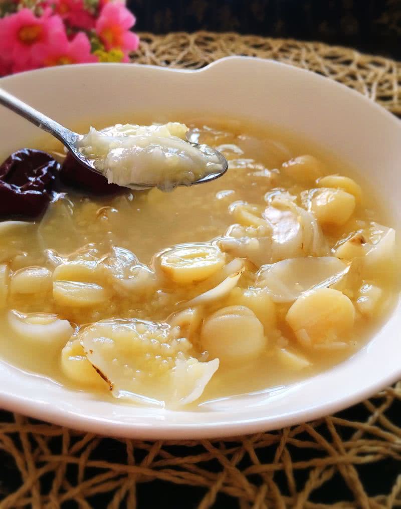 莲子百合小米粥