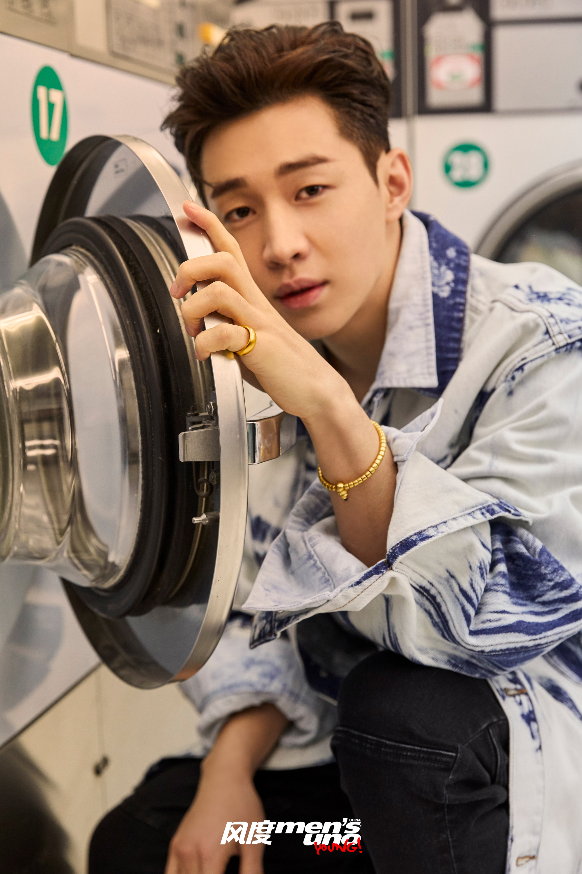 href="/item/super junior-m">super junior-m /a>成员,加拿大籍华裔