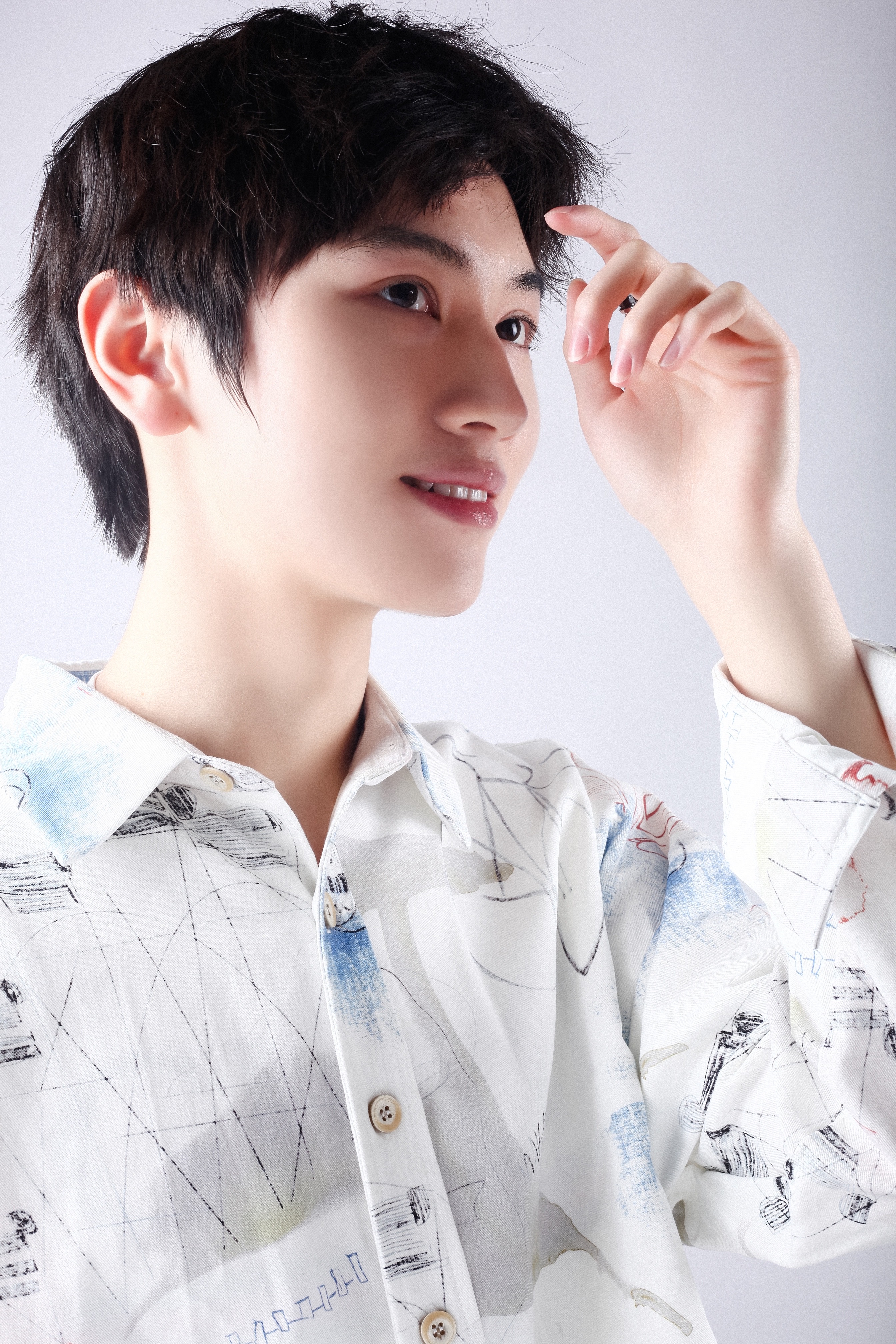  p>巫贤宇,演员,2020年主演了电影《故乡最后的晚餐