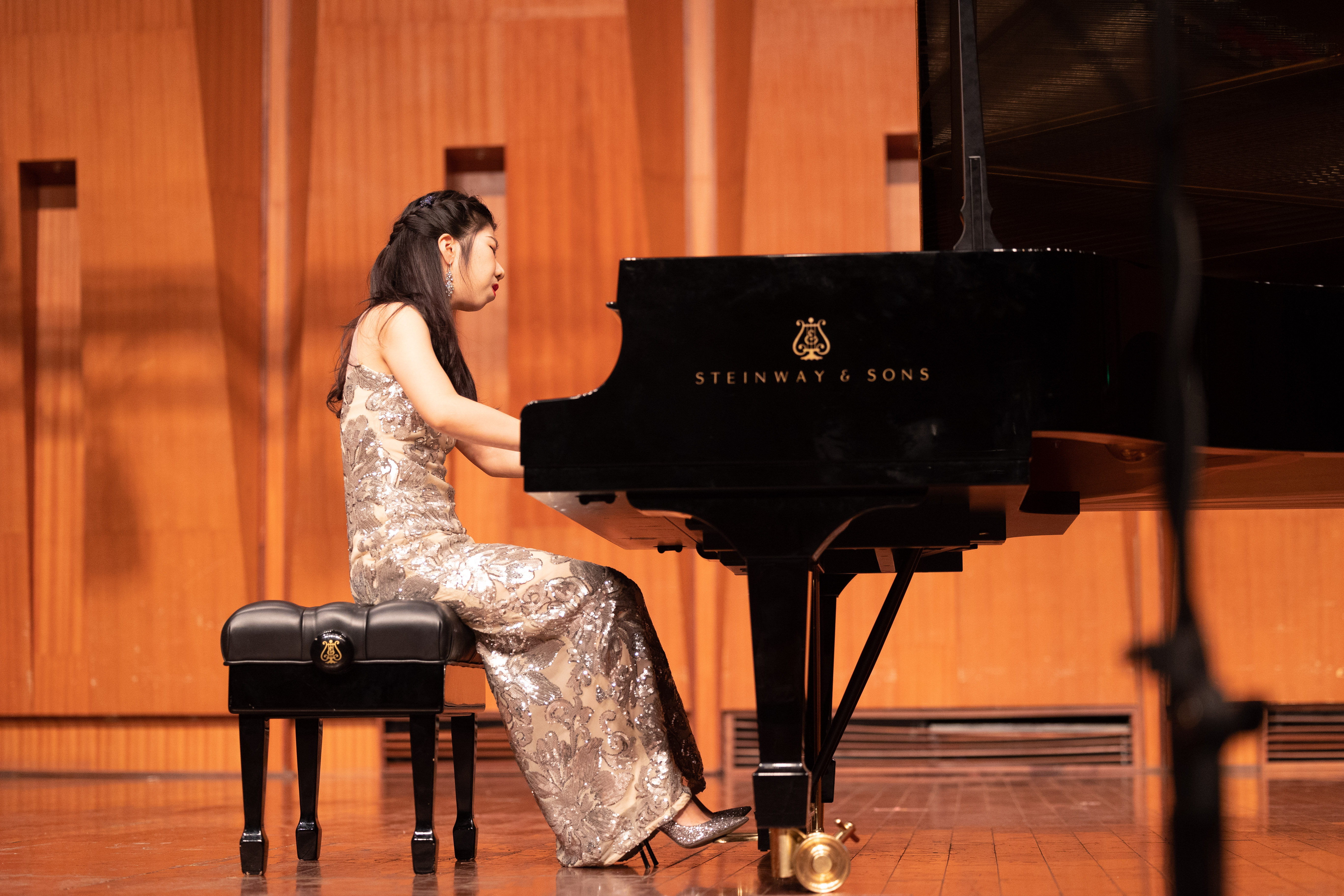  p>孙麒麟,女,青年钢琴家, span class="ref" data-ctrid="t8phlwaol