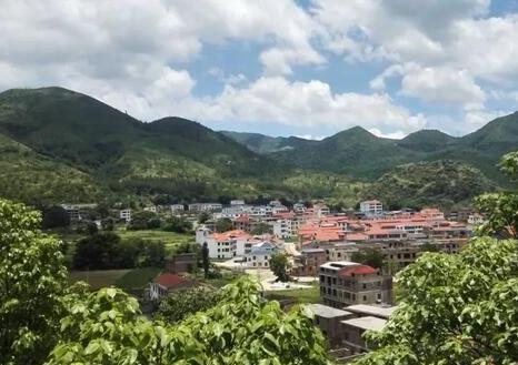 黄麟乡,隶属江西省赣州市 a target="_blank" href="/item/于都县