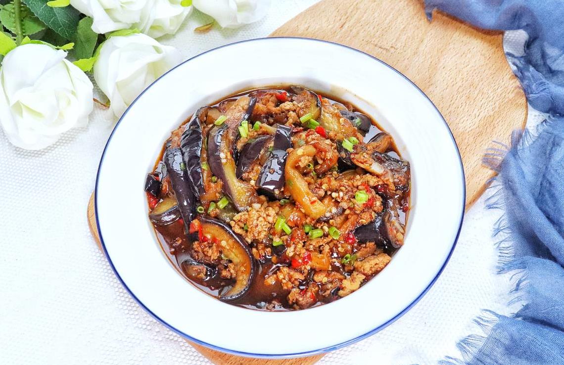  p data-id="gnbi5hxjds">肉末茄子是一道源于 a target="_blank"