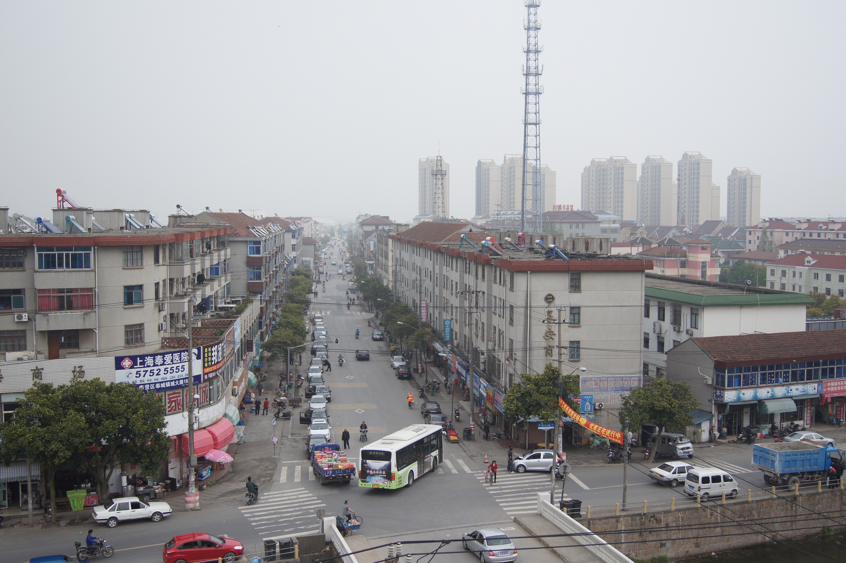  p data-id="go04o2lj9b">平安镇,位于上海市奉贤区.