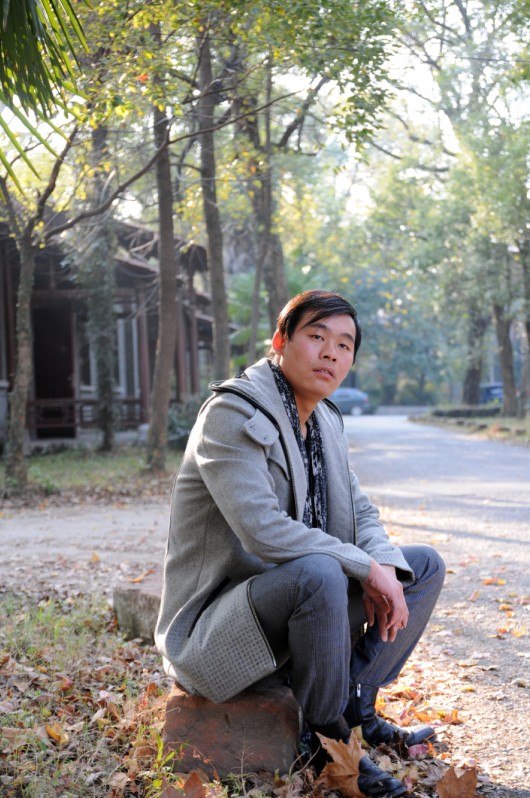  p>李善,男, a href="#" data-lemmaid="1306